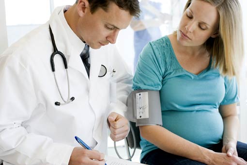 Le choix d'un traitement chez une femme enceinte ou qui allaite